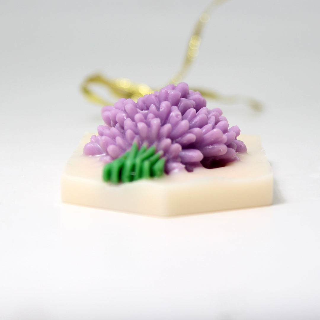 artkart Elegant Earthen Beauty Candles Botanical Lavender Scented Wax Tablet Hanger